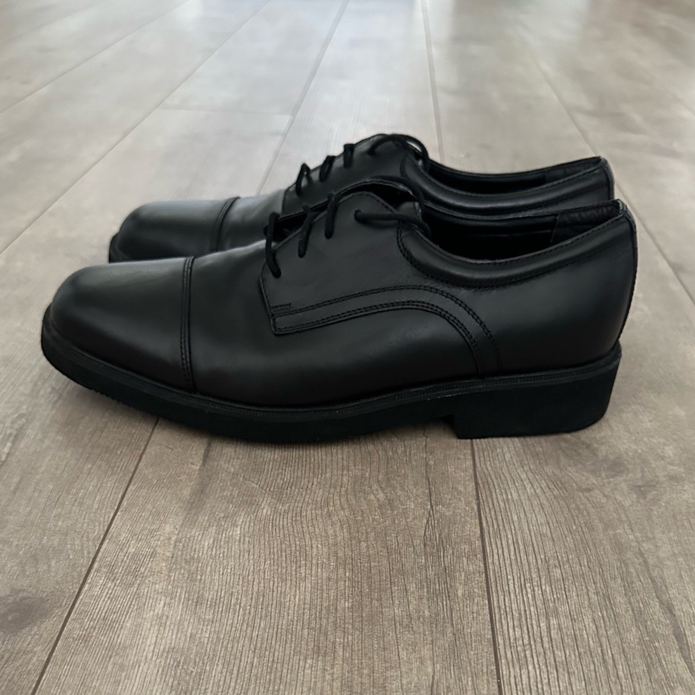 Rockport Waterproof Black Leather Dress Shoes Men’s Size 9W EUC